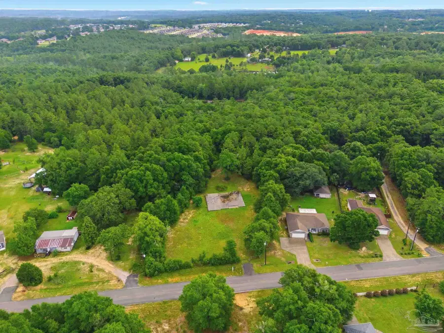 5985 Staff Rd, Crestview, FL 32536 - #3
