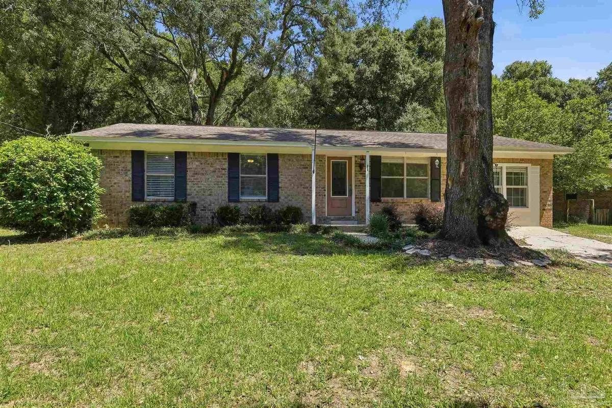 6630 Helms Rd, Pensacola, FL 32526 - #1