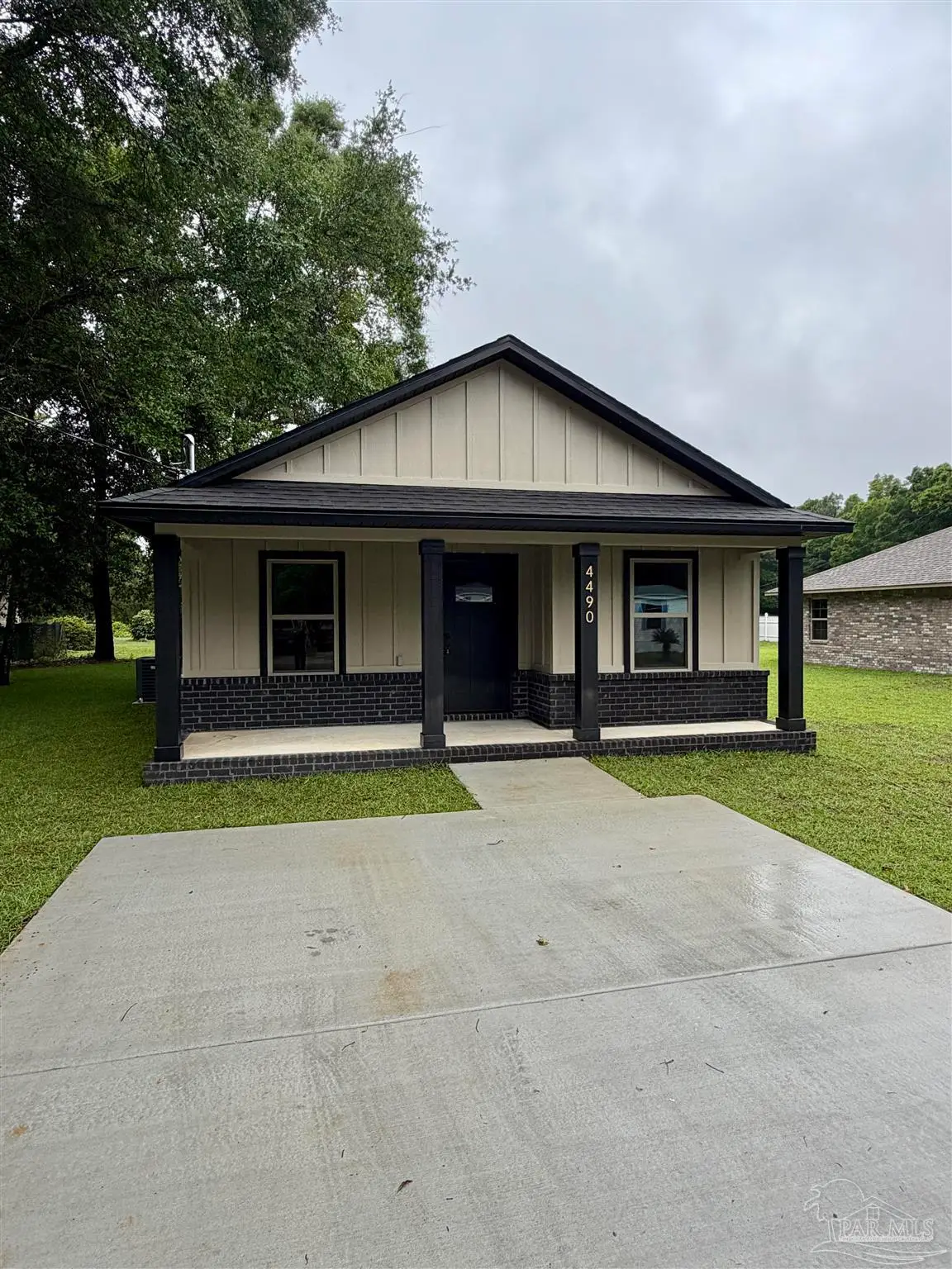 4490 Oak Ln, Milton, FL 32570 - #1