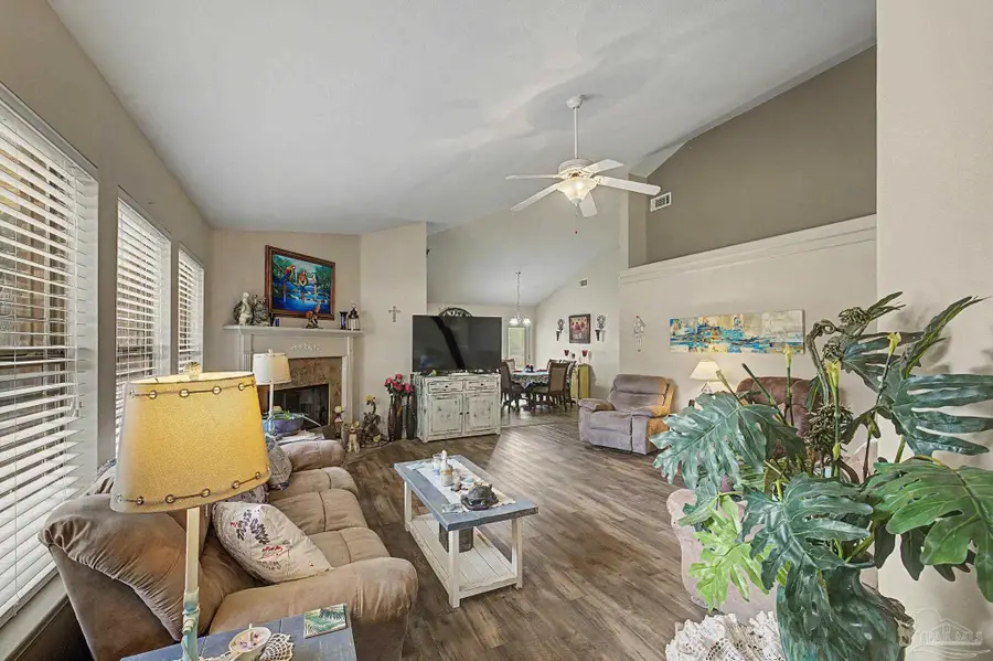 5461 Tucker Cir, Pace, FL 32571 - #3