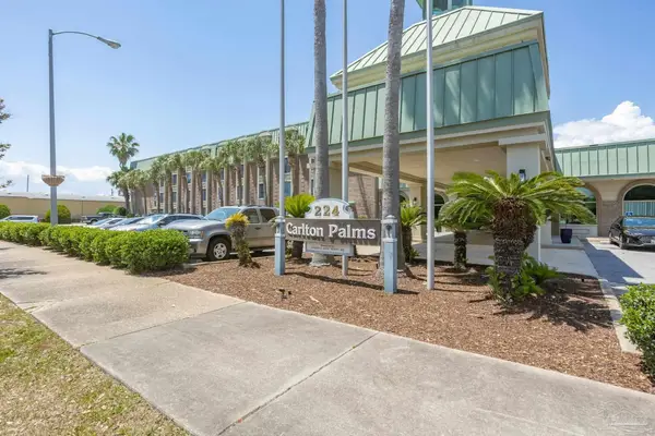 224 E Garden St #329, Pensacola, FL 32502