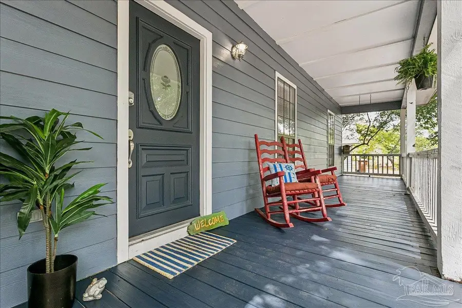 1515 Oak Shore Dr, Gulf Breeze, FL 32563 - #3