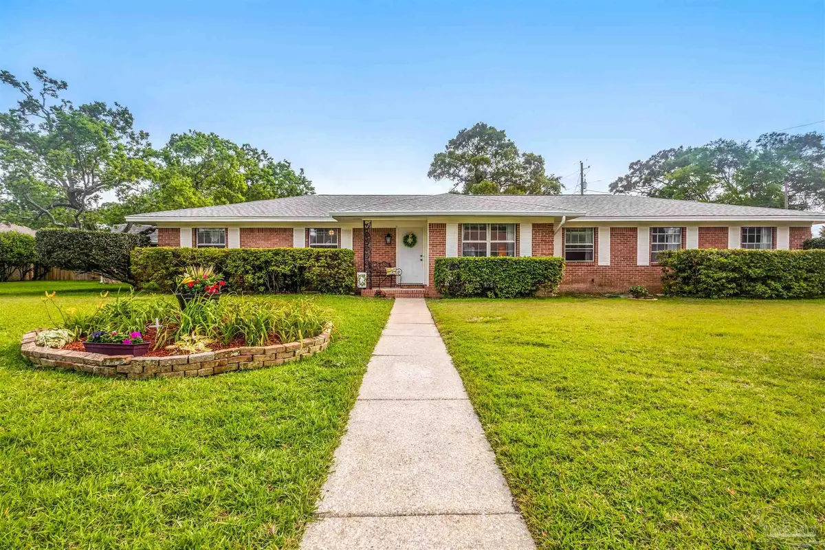 4201 Cherry Laurel Dr, Pensacola, FL 32504 - #1
