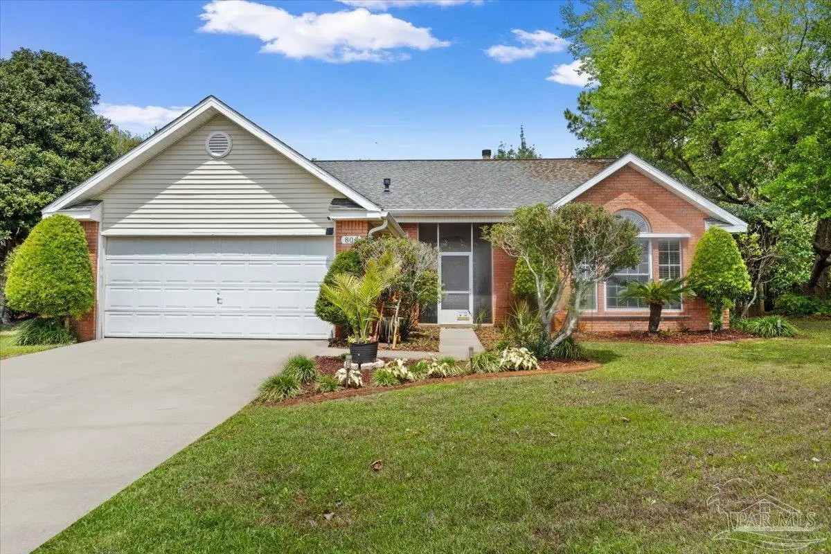 806 Linda Dr, Mary Esther, FL 32569 - #1