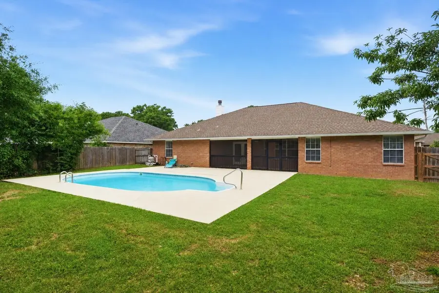 405 Megan Dr, Cantonment, FL 32533 - #3