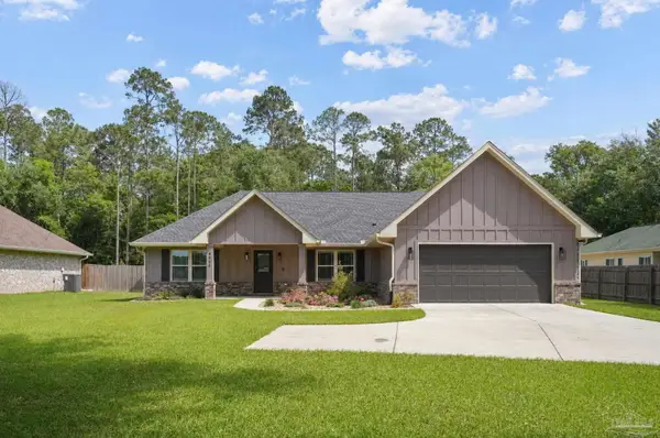 4986 Guernsey Rd, Pace, FL 32571