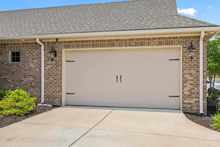 6059 Huntington Creek Blvd, Pensacola, FL 32526 - #2