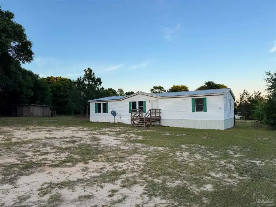 5180 Phoenix Dr, Milton, FL 32583 - #2