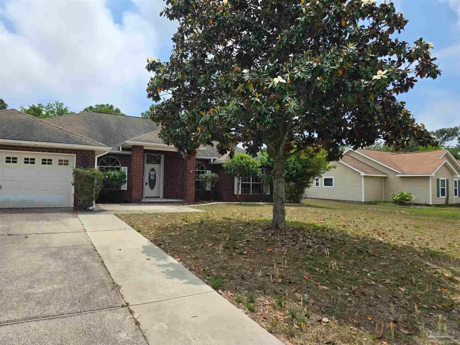 7303 Frankfort St, Navarre, FL 32566 - #2