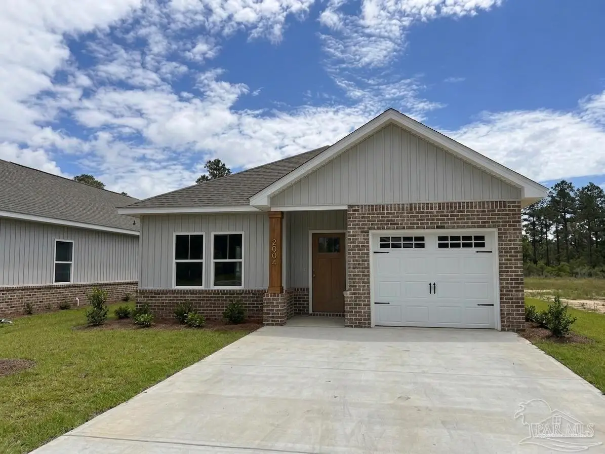 2940 N 17th Ave, Milton, FL 32583 - #1