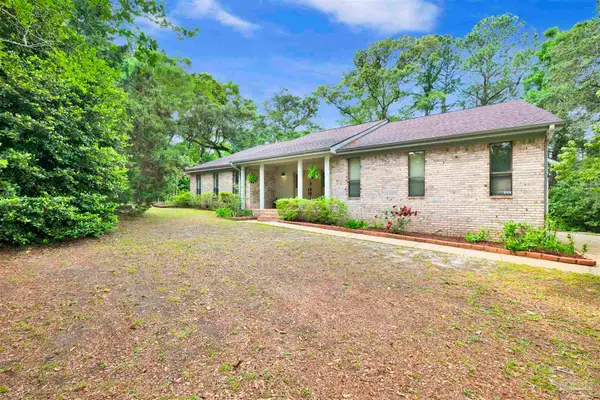 3125 Rushing Creek Rd, Pensacola, FL 32526
