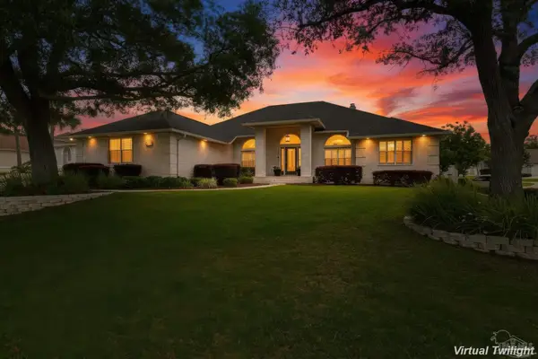 2018 Juno Cir, Pensacola, FL 32526