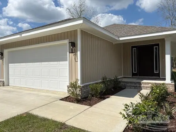 1031 Brimwood Cir #2D, Cantonment, FL 32533