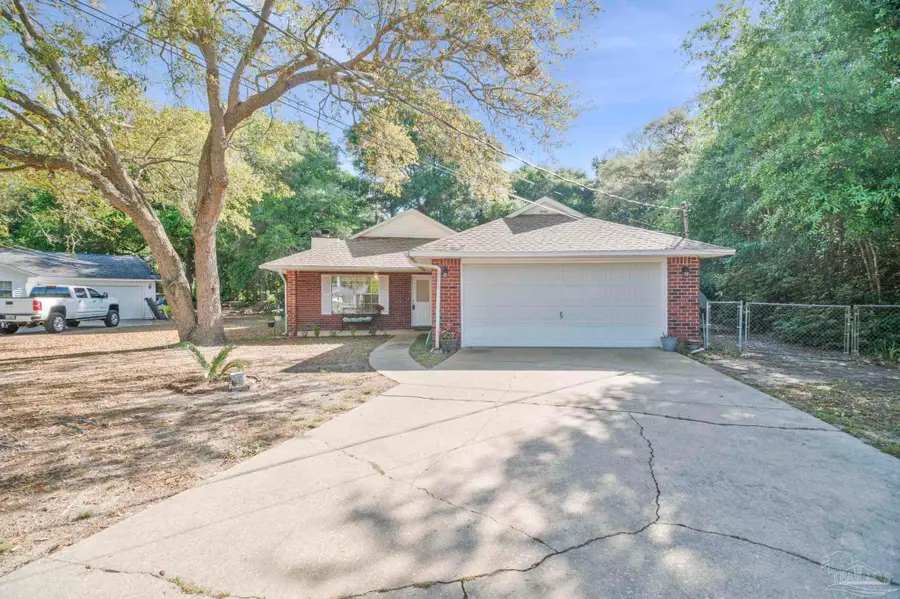 5708 Bentley Cir, Milton, FL 32570 - #2