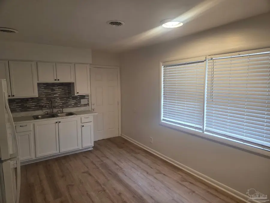 6011 Greenwood Ln, Pensacola, FL 32504 - #3