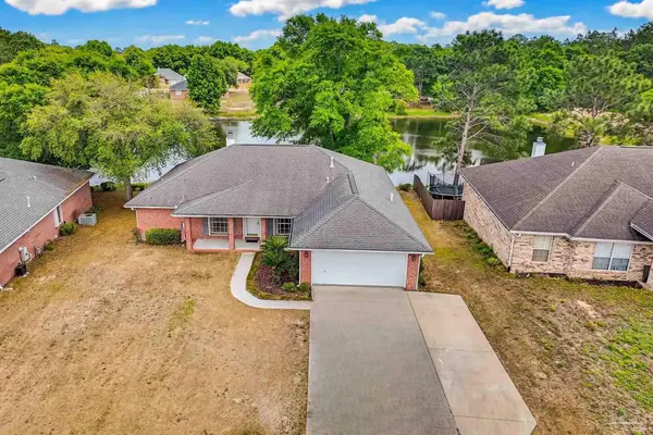 2856 Atoka Trl, Crestview, FL 32539