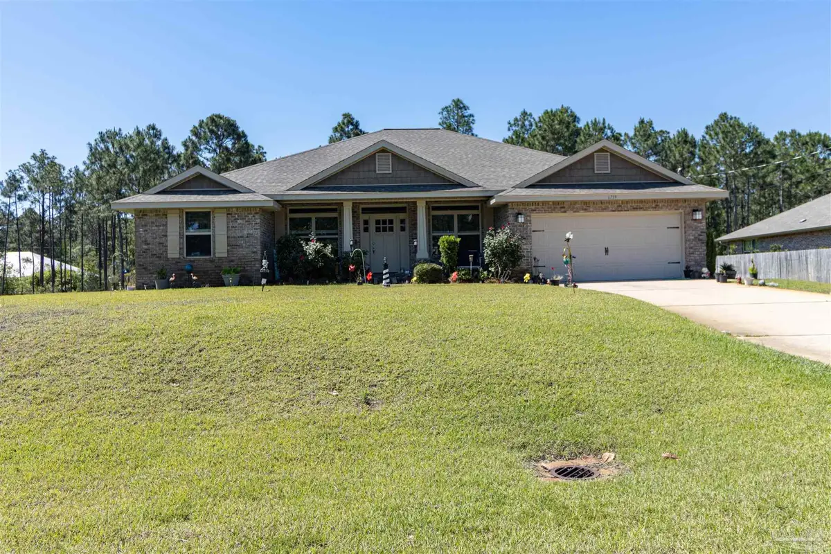 6739 Indian St, Navarre, FL 32566 - #1