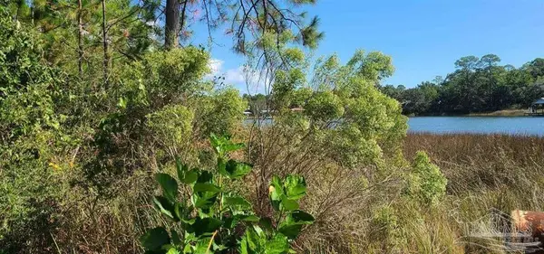 0 Voyager Dr, Milton, FL 32583