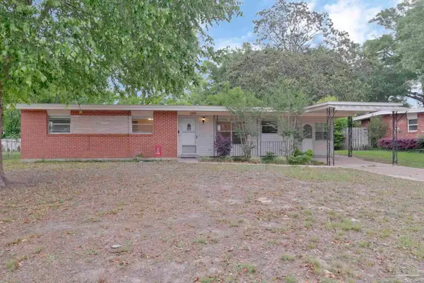 3900 San Gabriel Dr, Pensacola, FL 32504