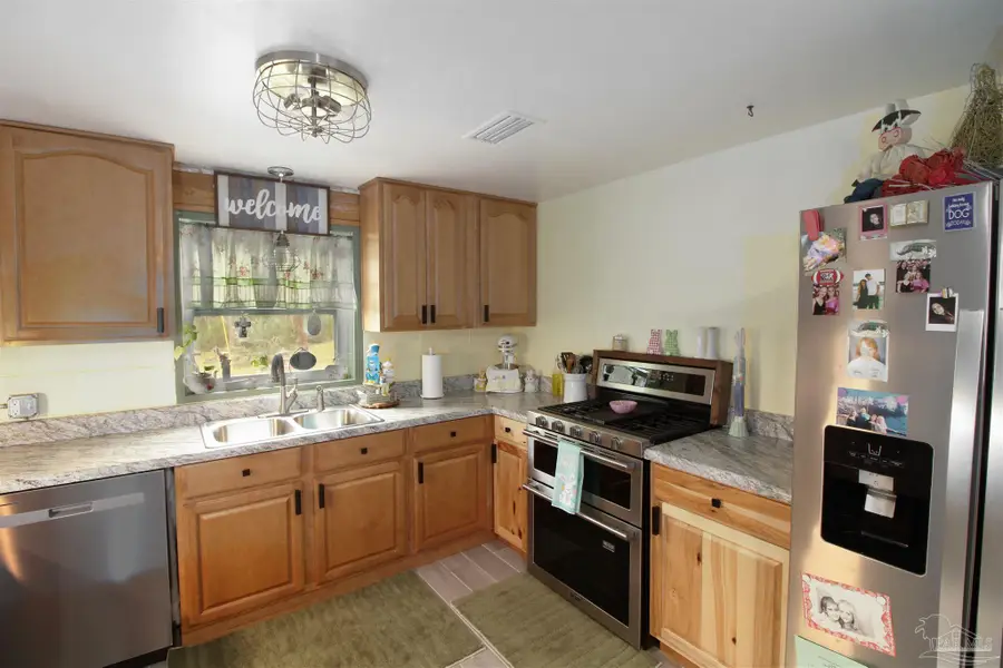 6071 W Hwy 4, Century, FL 32535 - #2