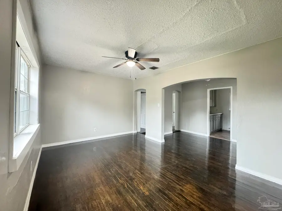 128 Brandon Ave, Pensacola, FL 32507 - #3