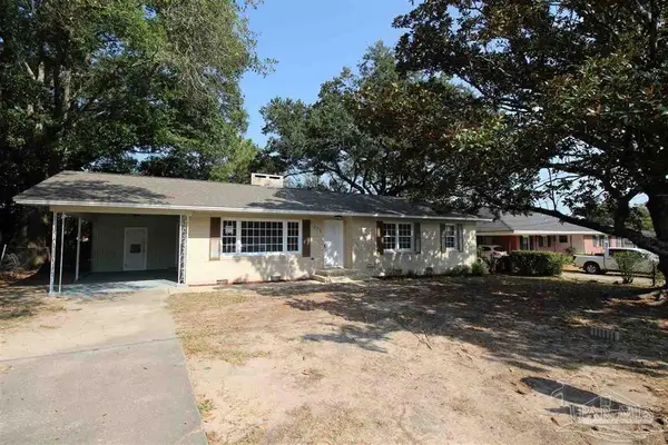 721 Gentian Dr, Pensacola, FL 32503