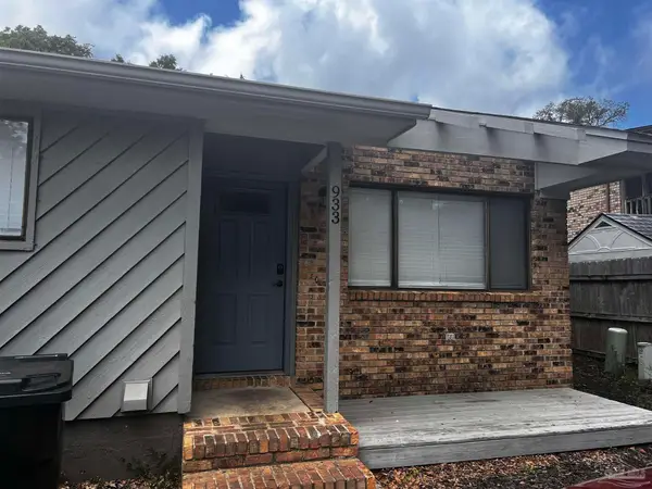 933 Scenic Hwy, Pensacola, FL 32503