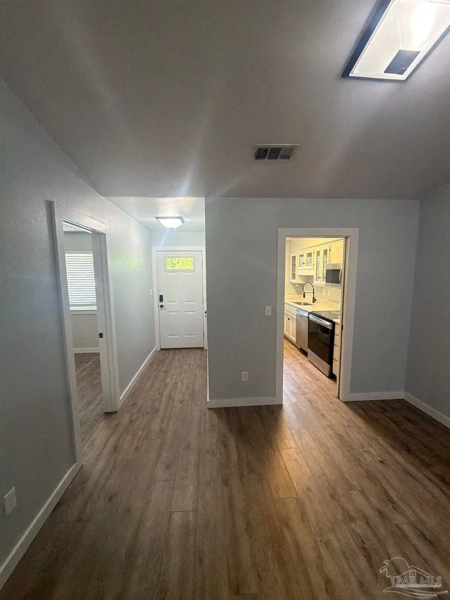 933 Scenic Hwy, Pensacola, FL 32503 - #2