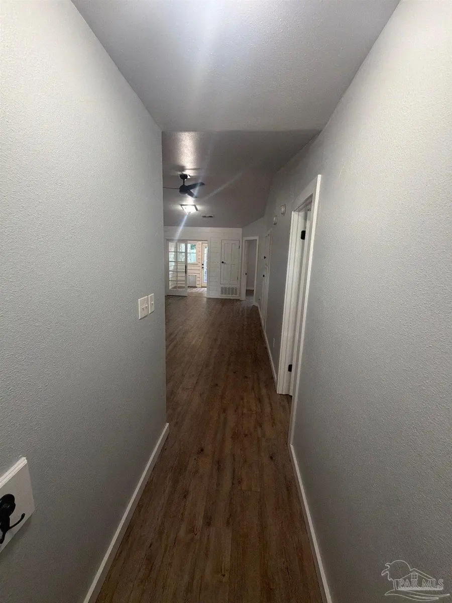 933 Scenic Hwy, Pensacola, FL 32503 - #3