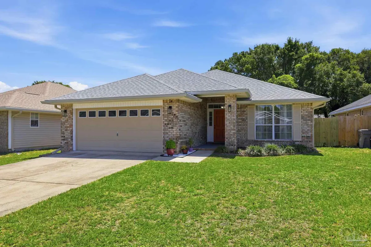 10486 Millbrook Dr, Pensacola, FL 32534 - #1