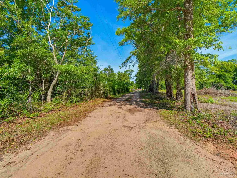 4940 Dawson Rd, Century, FL 32535 - #2