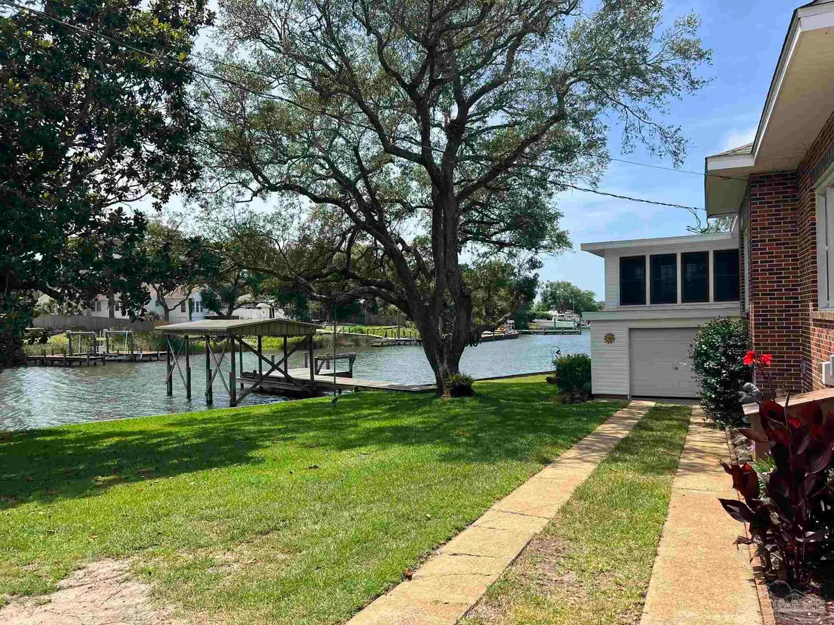 201 Thayer Ave, Pensacola, FL 32507 - #1