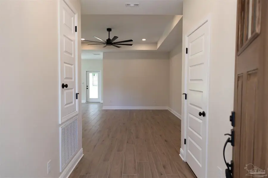 000 Woodridge Dr, Milton, FL 32570 - #3