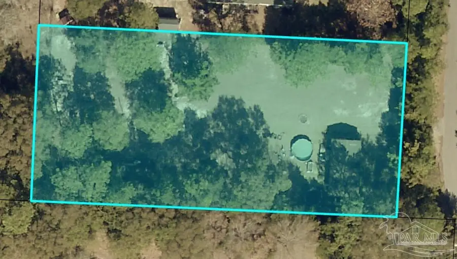 5015 Phoenix Dr, Milton, FL 32583 - #3