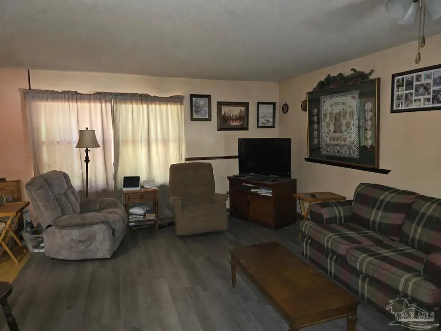 5802 Winifred Ave, Pensacola, FL 32507 - #3