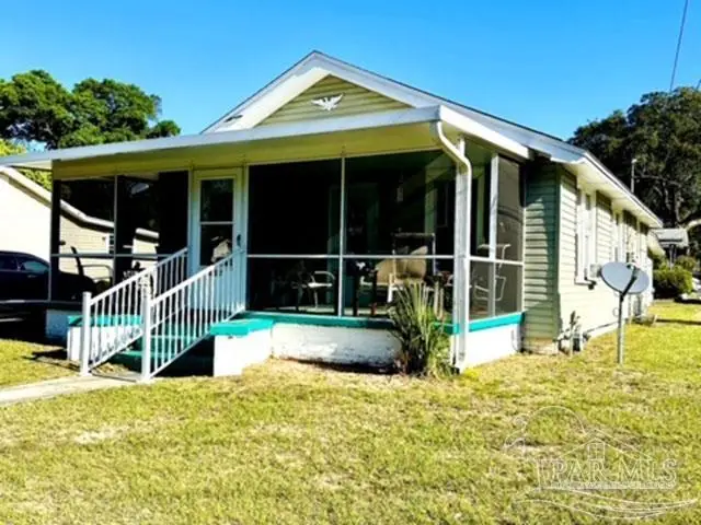 1600 W Gregory St, Pensacola, FL 32502 - #1