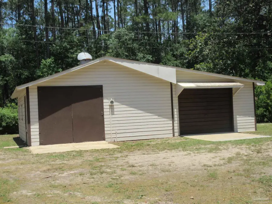 4756 Ward Basin Rd, Milton, FL 32583 - #2