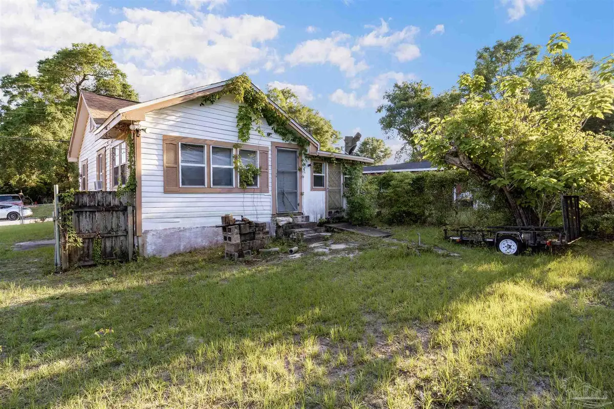 1206 W Brainerd St, Pensacola, FL 32501 - #1