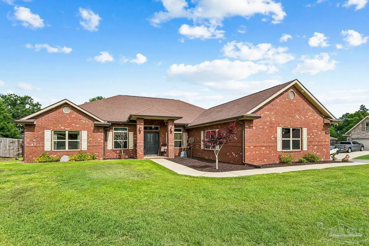 5534 Bellview Ct, Milton, FL 32583 - #1