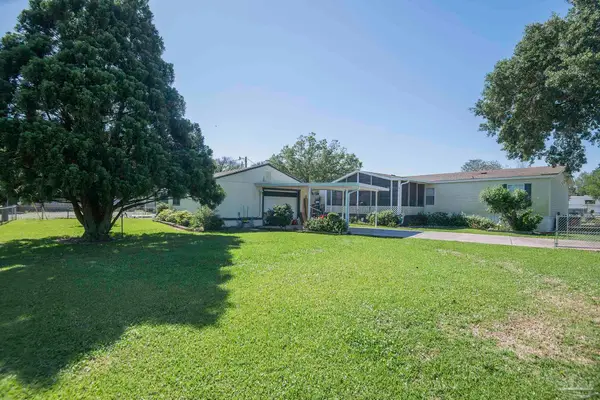 9540 Bowman Ave, Pensacola, FL 32534
