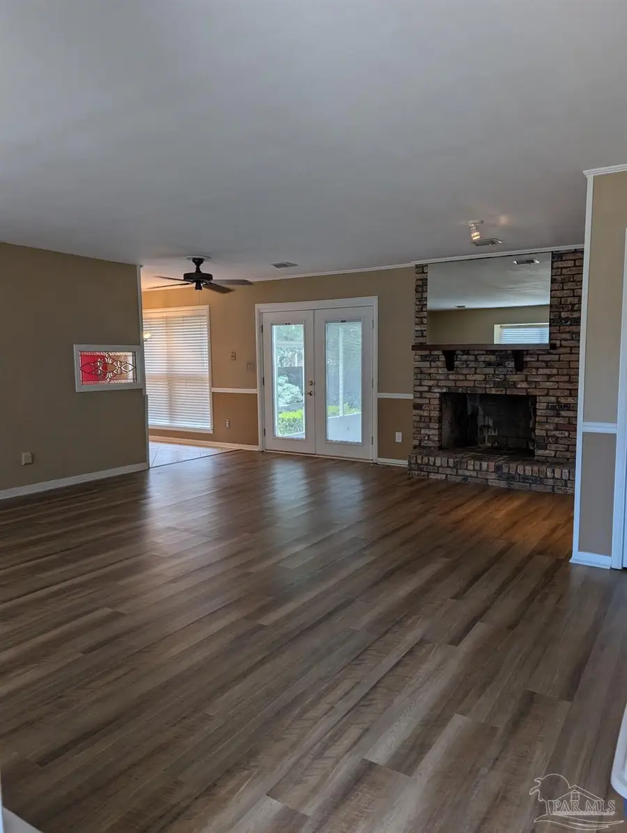 4135 Lynn Ora Dr, Pensacola, FL 32504 - #3
