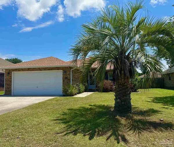 4907 Makenna Cir, Pace, FL 32571