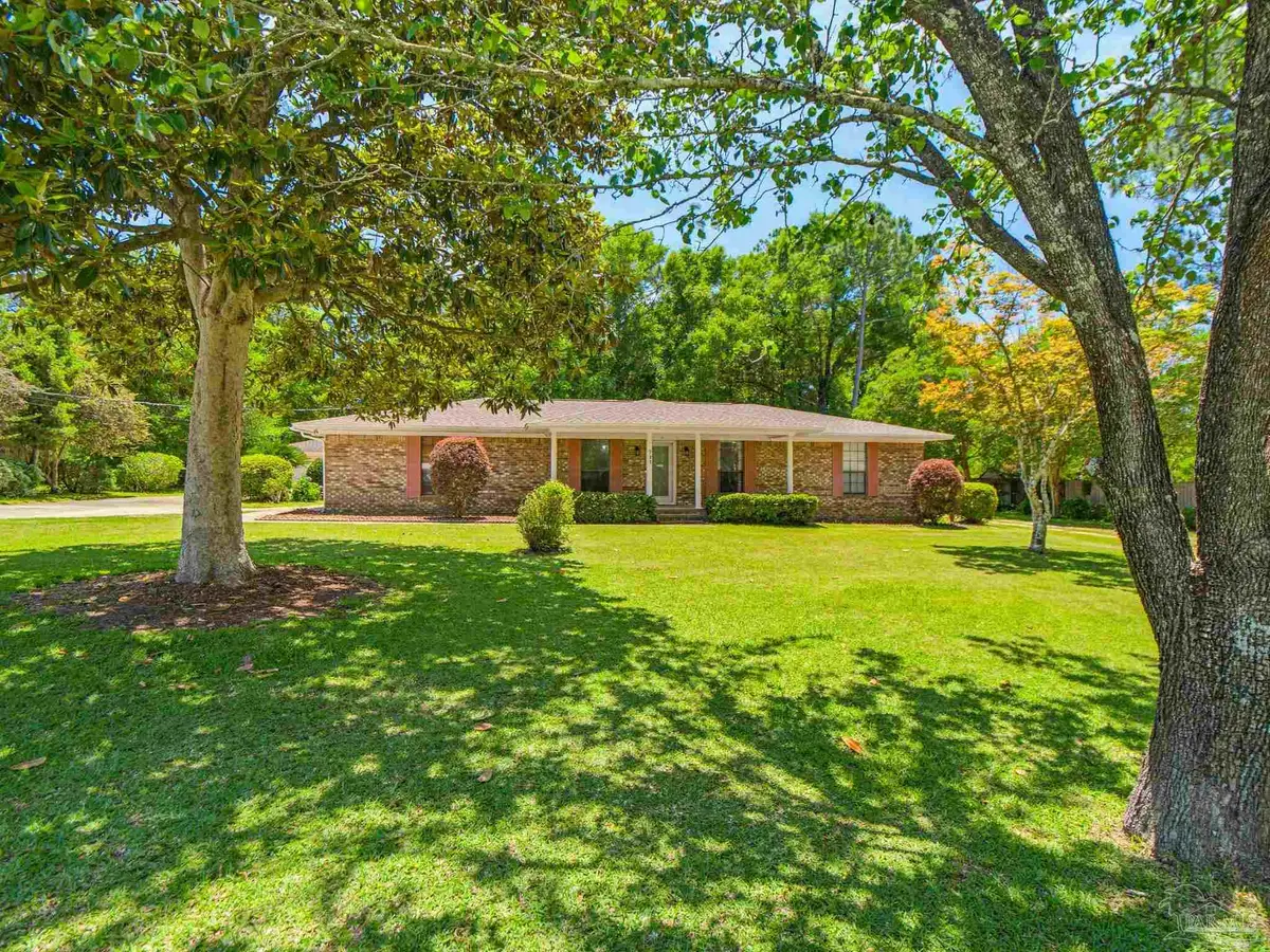 711 Bison St, Pensacola, FL 32514 - #1