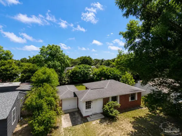 207 Donald Dr, Pensacola, FL 32507