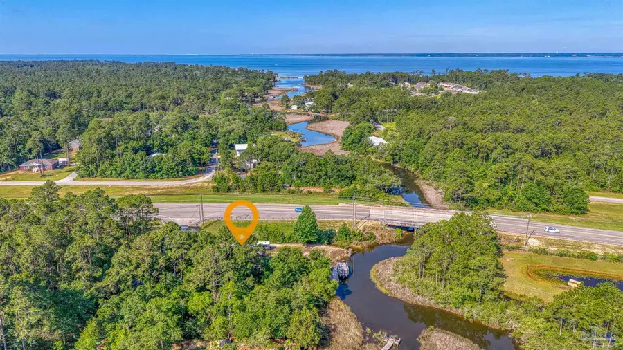 5804 Shady Bayou Ln, Milton, FL 32583 - #2