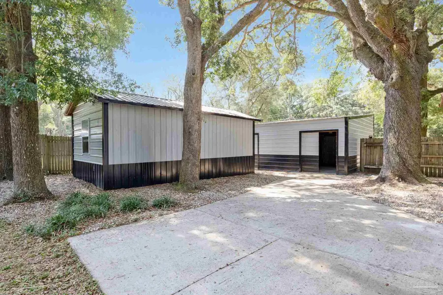6622 Hinote St, Milton, FL 32570 - #2