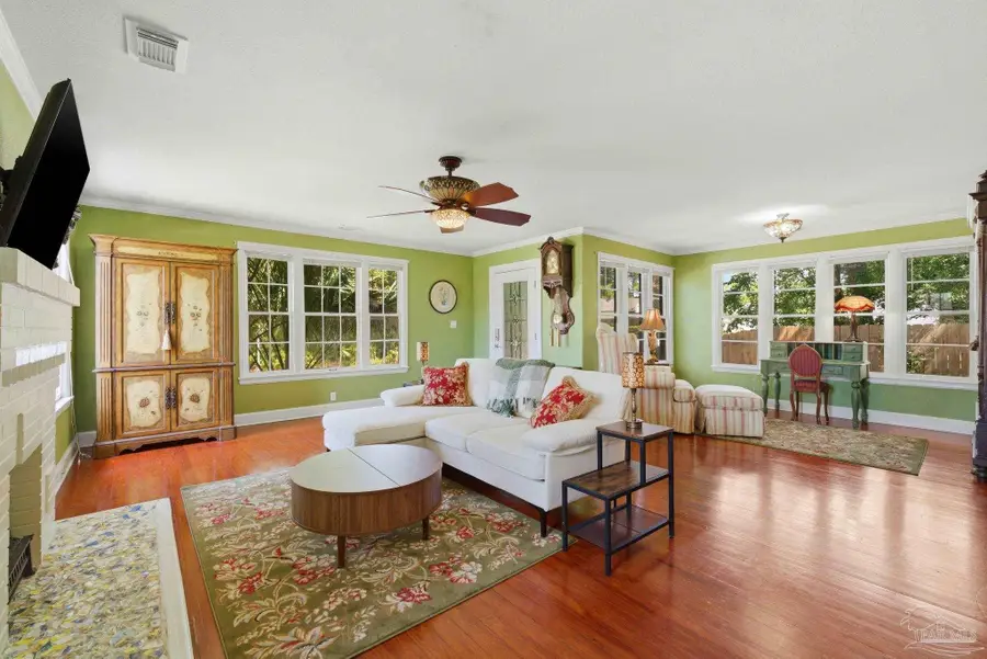 1420 N Davis Hwy, Pensacola, FL 32503 - #3