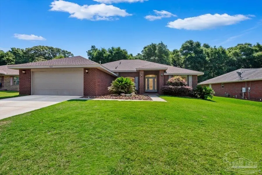 425 Tree Swallow Dr, Pensacola, FL 32503 - #2