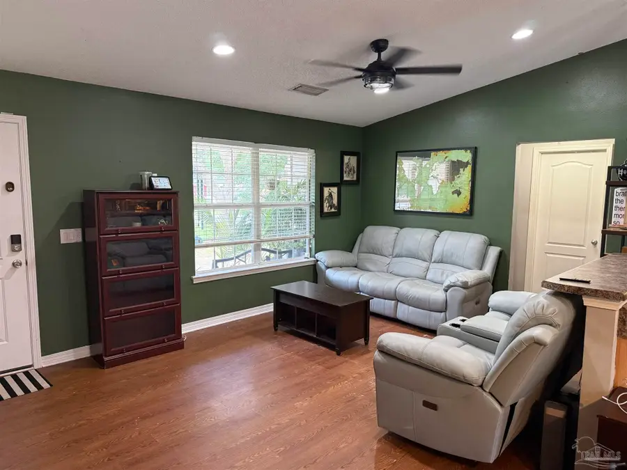 7262 Birdie Ln, Milton, FL 32570 - #2