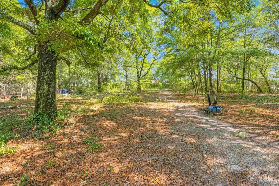 8846 John Hamm Rd, Milton, FL 32583 - #3